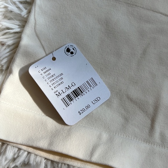 Free people m/l bone top - Picture 2 of 3